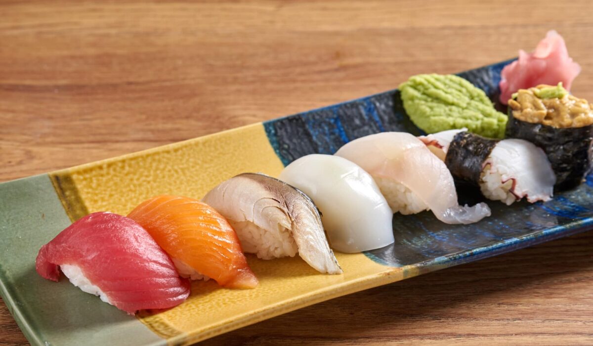 Mixed-Sushi-5.jpg