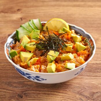 Poke-Bowl-2.jpg